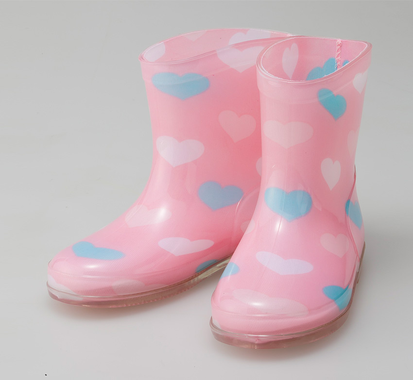 rain boots heart